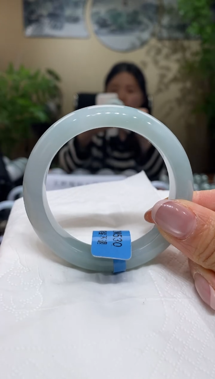 【闪购商品】翡翠手镯未镶嵌翡翠
