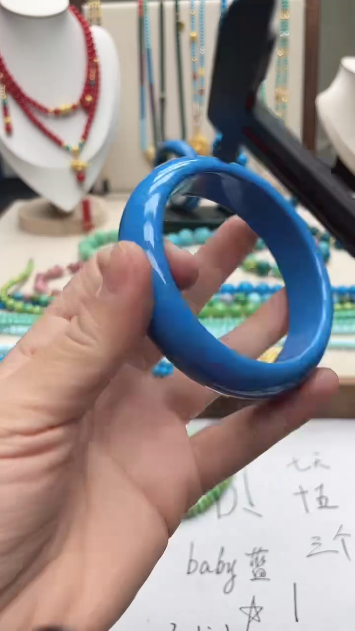 珍藏特色绿色高瓷