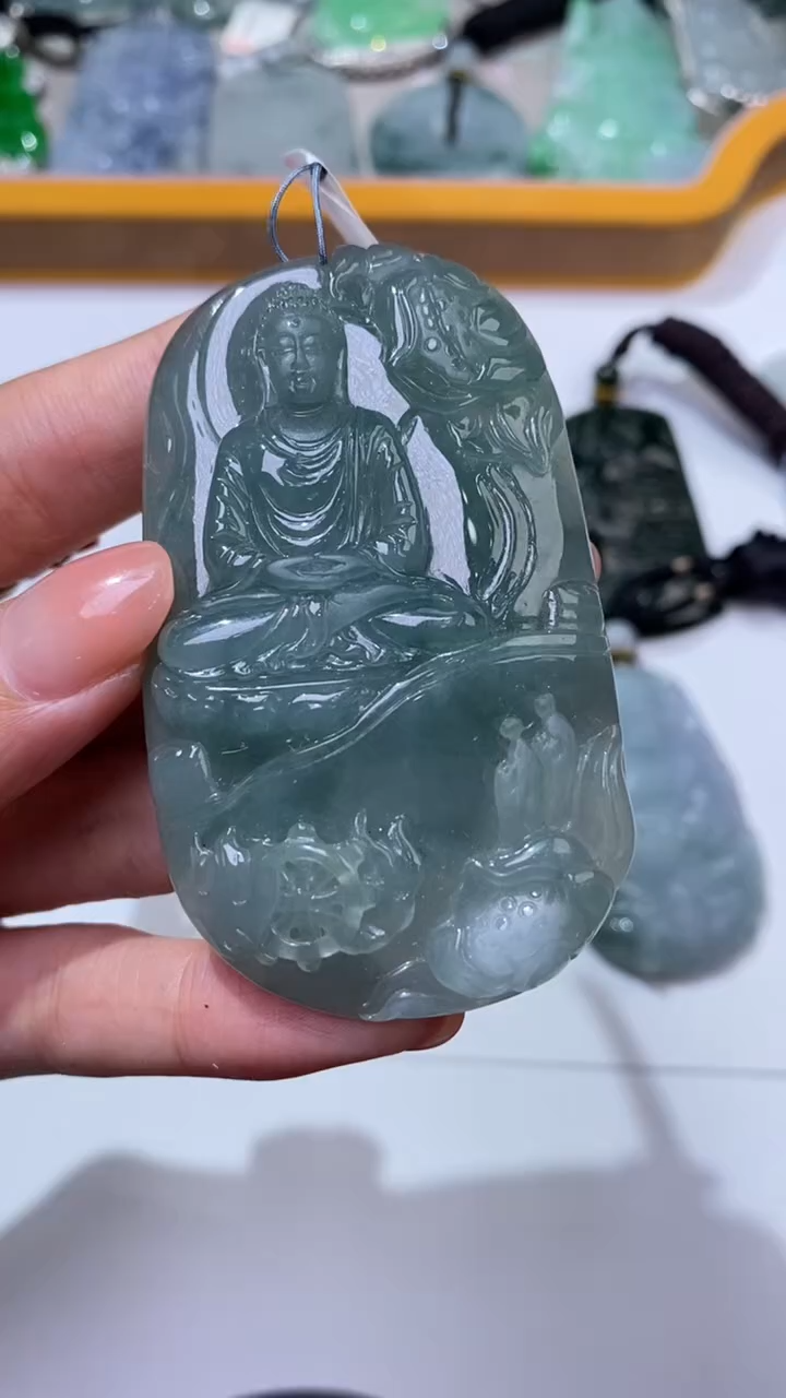 未镶嵌挂件翡翠306712