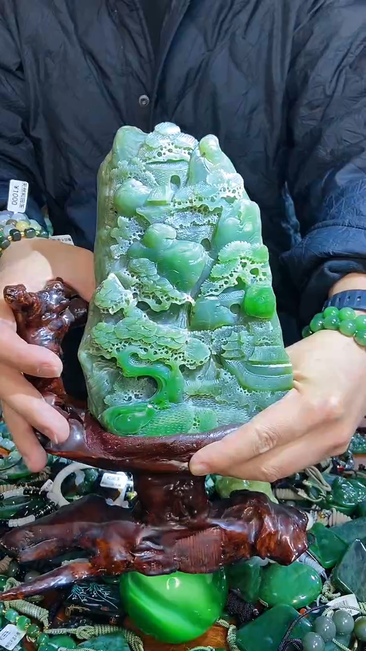 未镶嵌和田玉挂件1