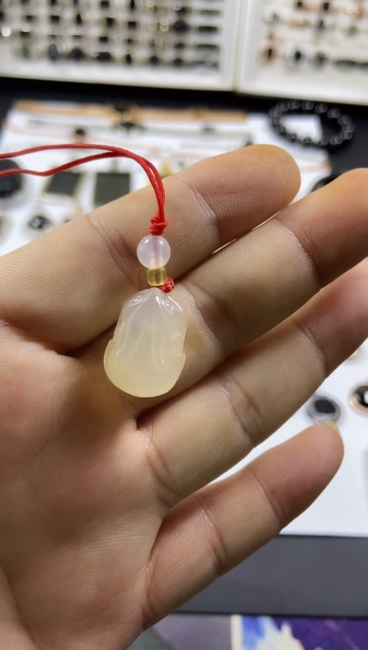 未镶嵌车挂玛瑙/玉髓1