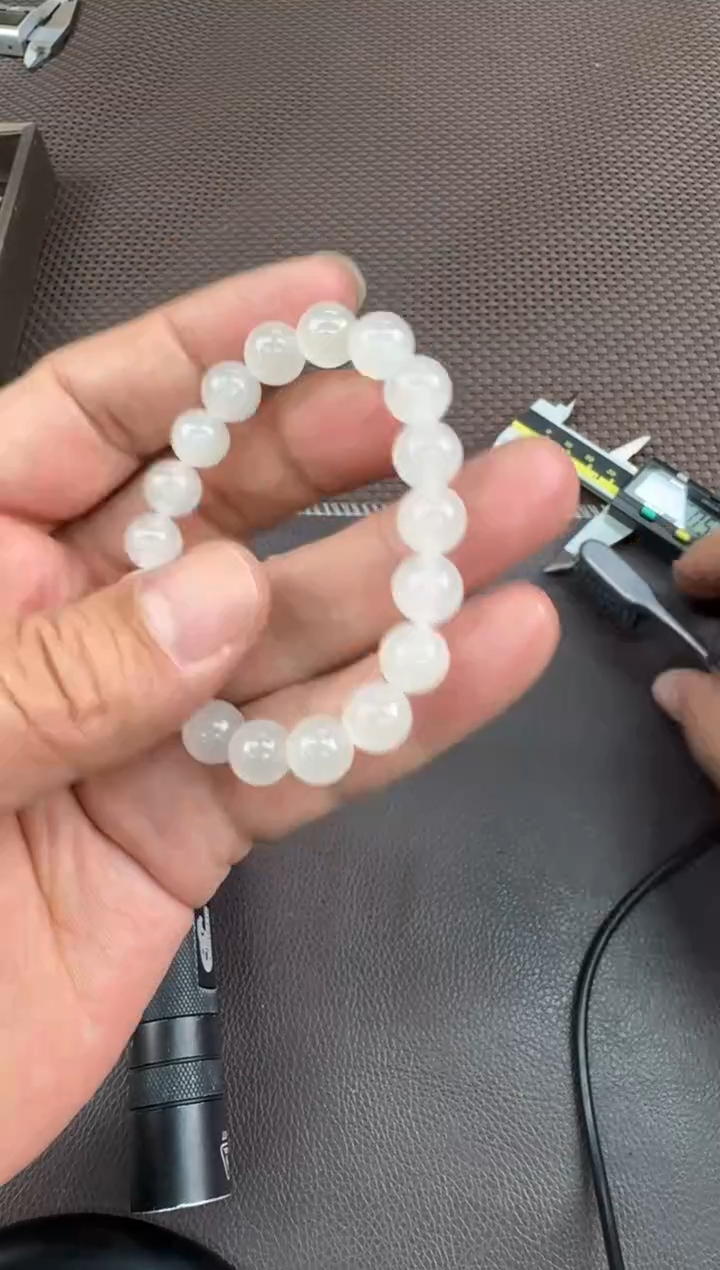 【闪购商品】和田玉手串未镶嵌9-10
