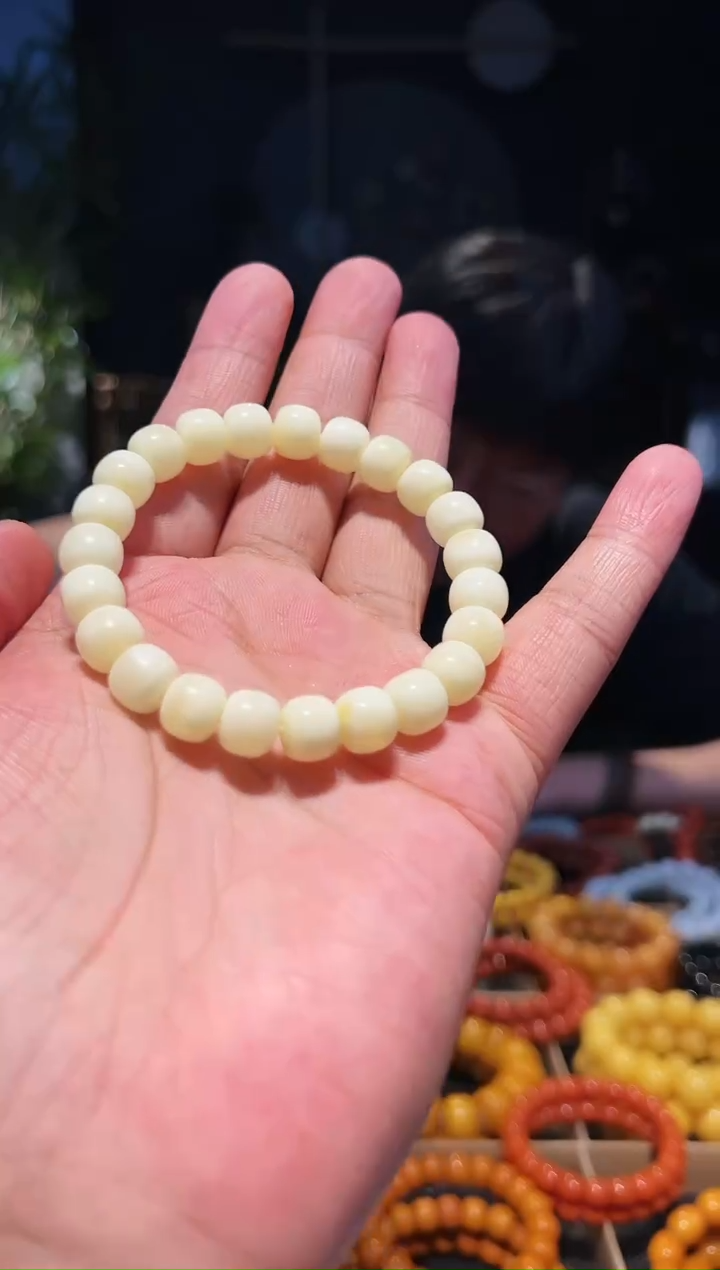 未镶嵌蜜蜡手链单圈