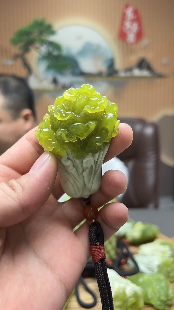 【闪购商品】蛇纹石玉手玩件未镶嵌天然玉石白菜手玩件