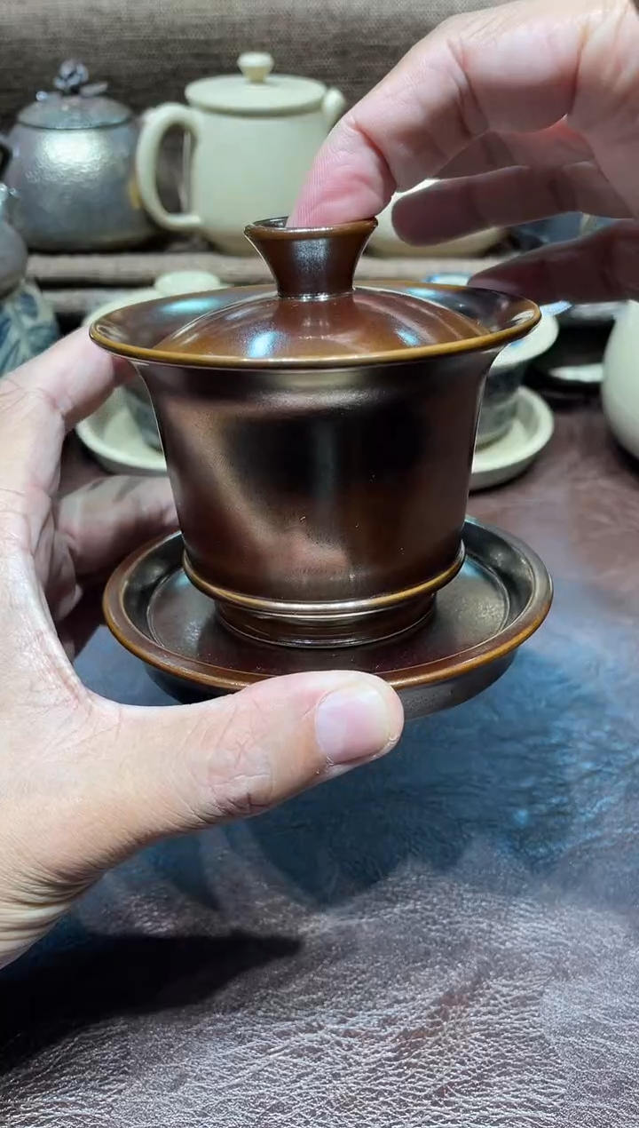 泥塑弼双金釉盖碗清仓一套150cc