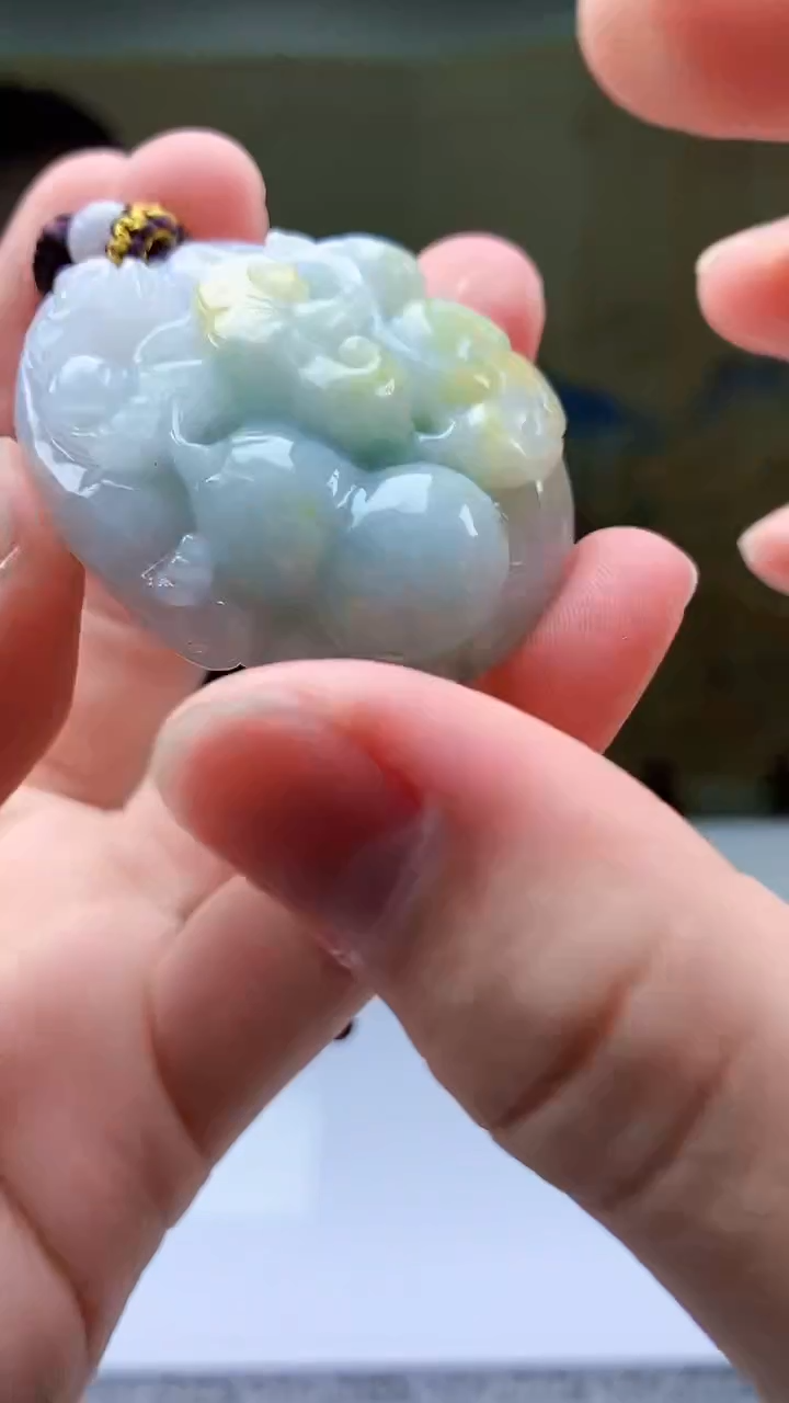 【闪购商品】定制翡翠未镶嵌4969bb-毛货挂件76