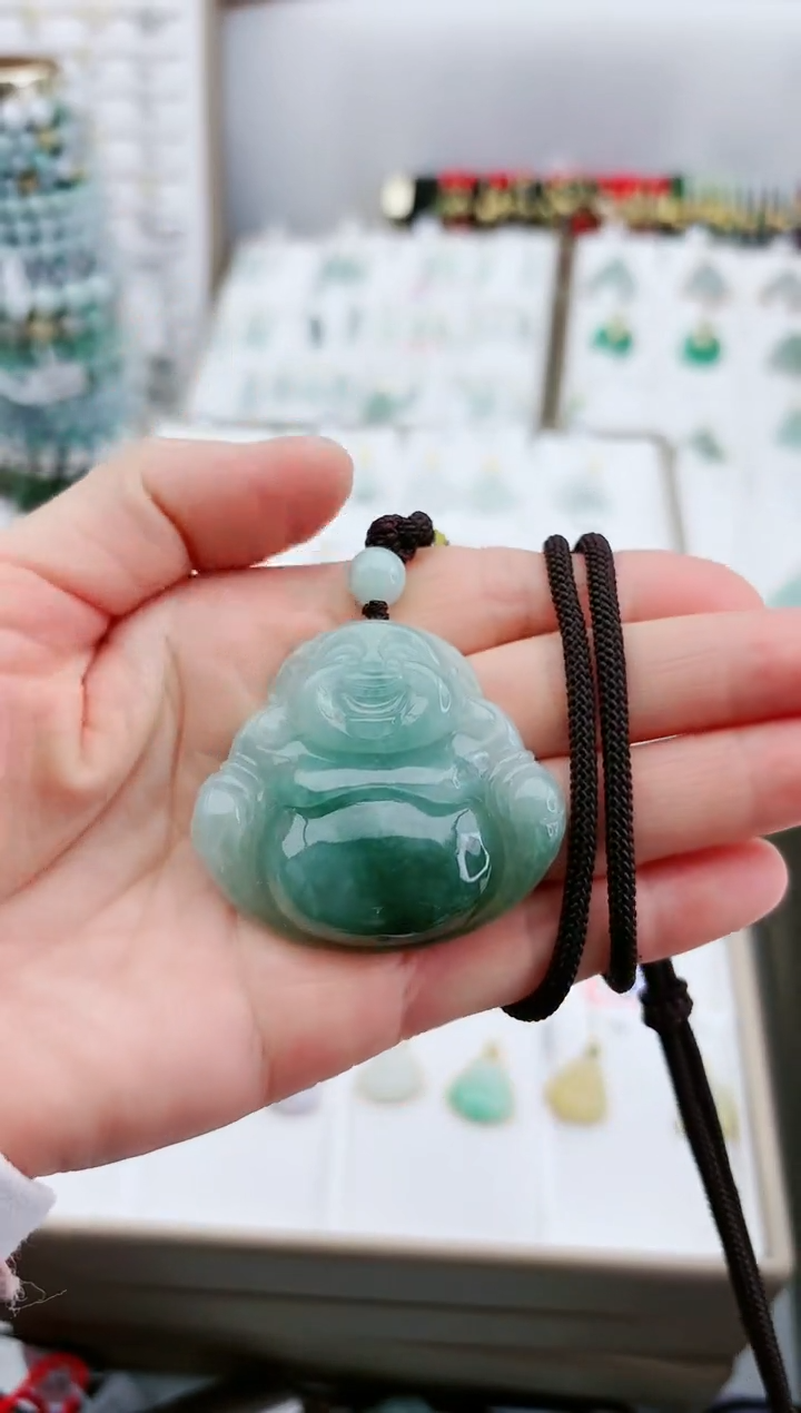 【闪购商品】翡翠颈饰未镶嵌佛公