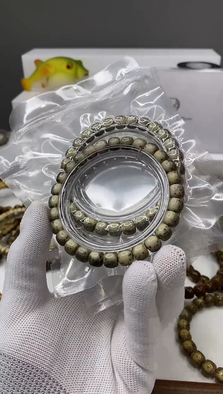 手串星月菩提109-河豚8*7mm