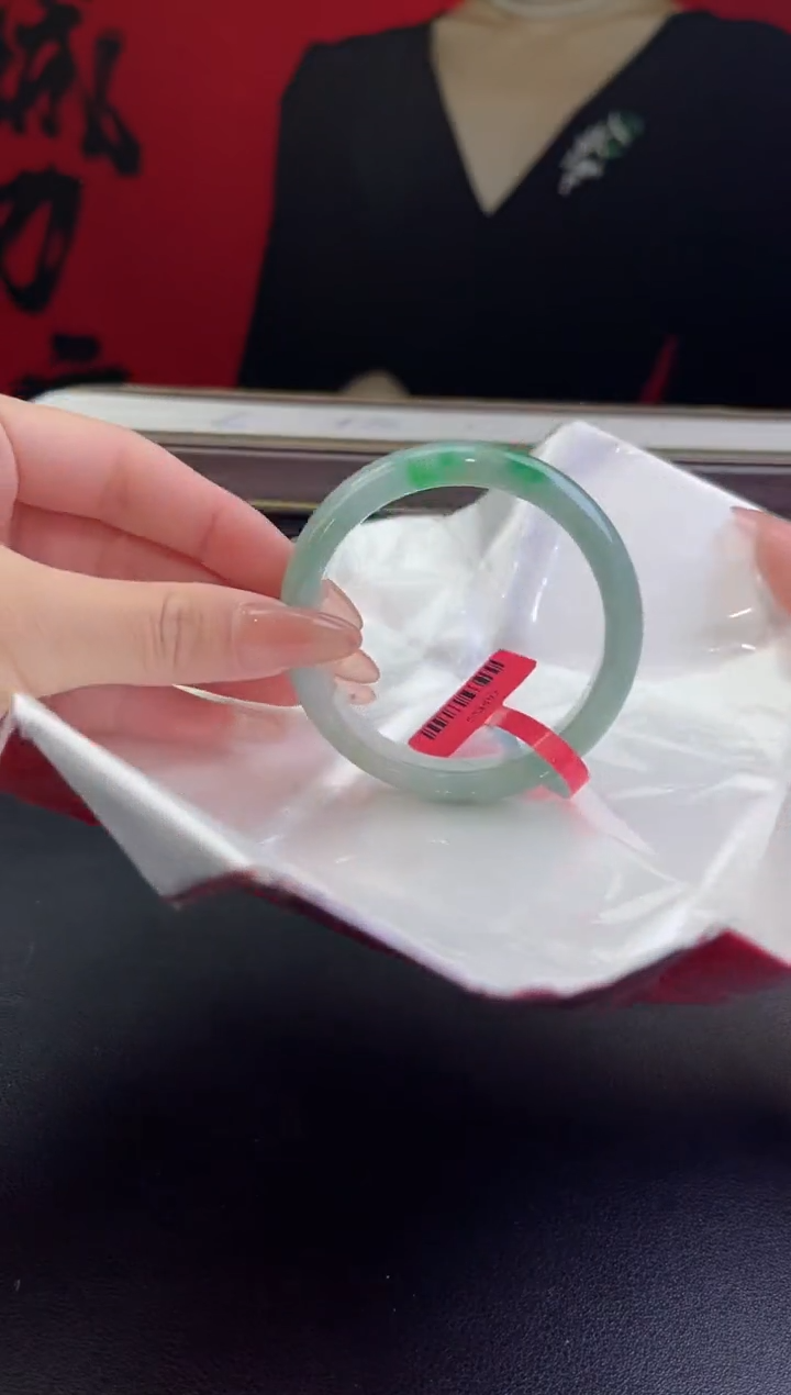 【闪购商品】翡翠手镯未镶嵌2翡翠手镯