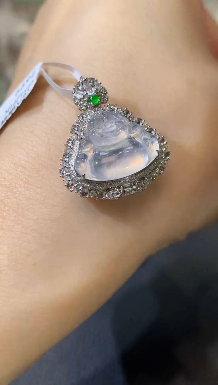 【闪购商品】翡翠吊坠(不含链)18K金镶嵌D11