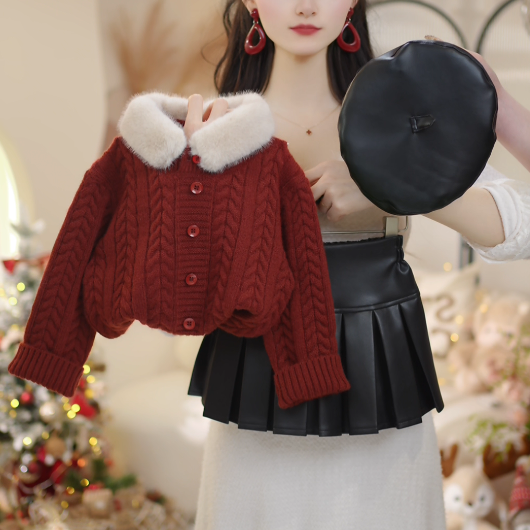 女童2025冬季新款可脱卸毛领加厚麻花毛衣+百褶皮裙两件套C25173