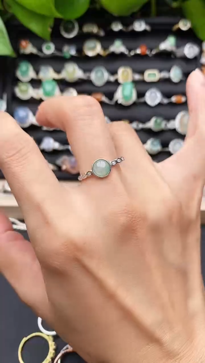 【闪购商品】翡翠戒指银S925镶嵌缅甸天然A货翡翠33   4-2