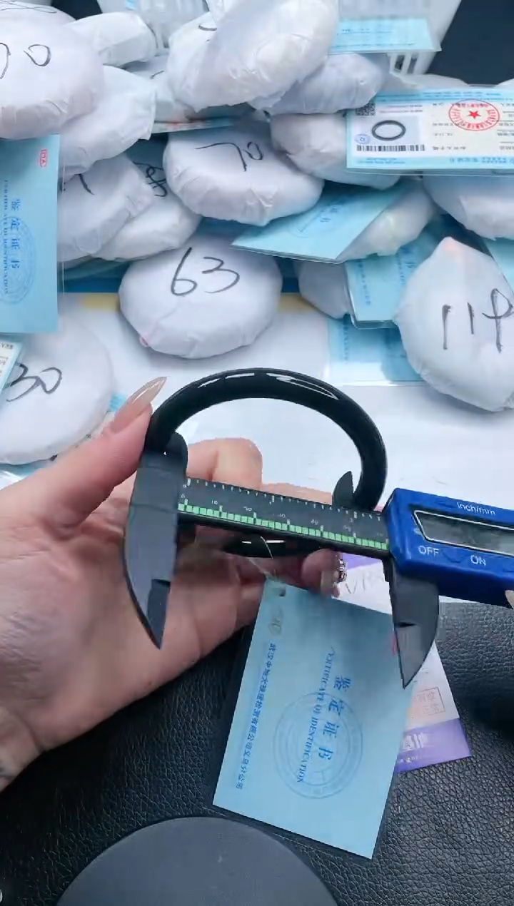 【闪购商品】和田玉手镯未镶嵌21V130-61