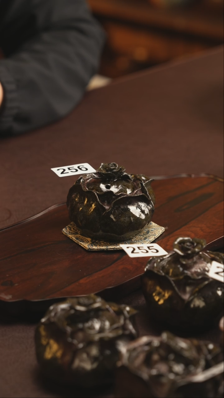 【闪购商品】杯256北山老师柴烧紫砂暗夜玫瑰