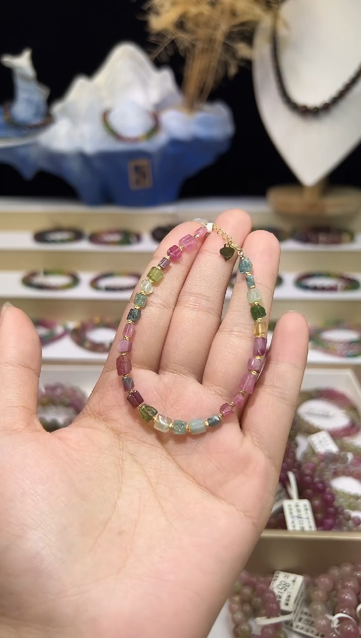 【闪购商品】碧玺/未镶嵌碧玺手链多样性发货