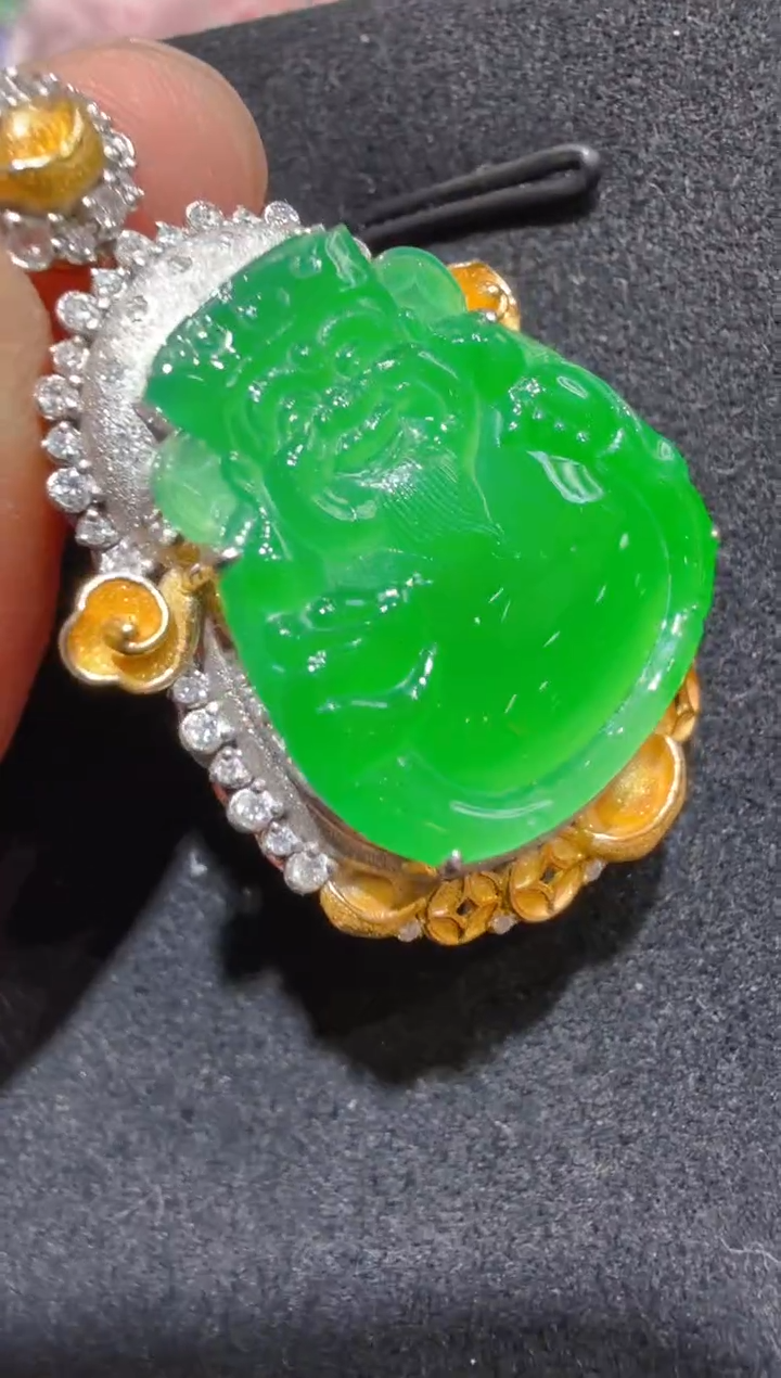 吊坠(不含链)18K金镶嵌翡翠多样性团购发一件