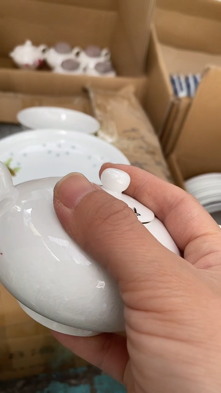 摆件纯白水果茶壶