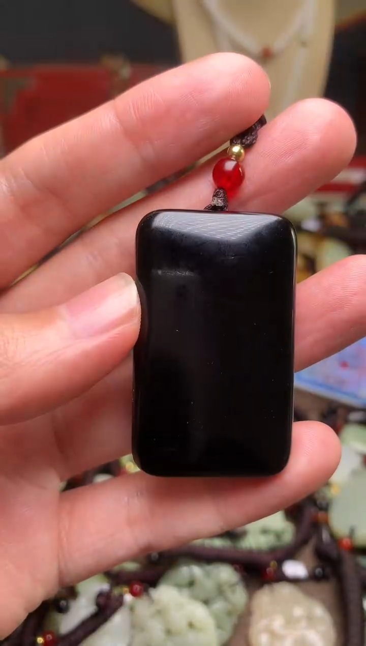 颈饰未镶嵌和田玉新疆料青海料清水和田玉吊坠