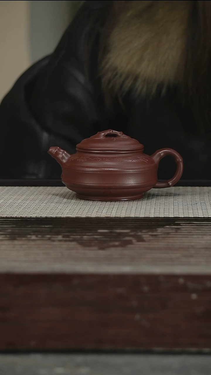 茶壶紫砂46号200CC