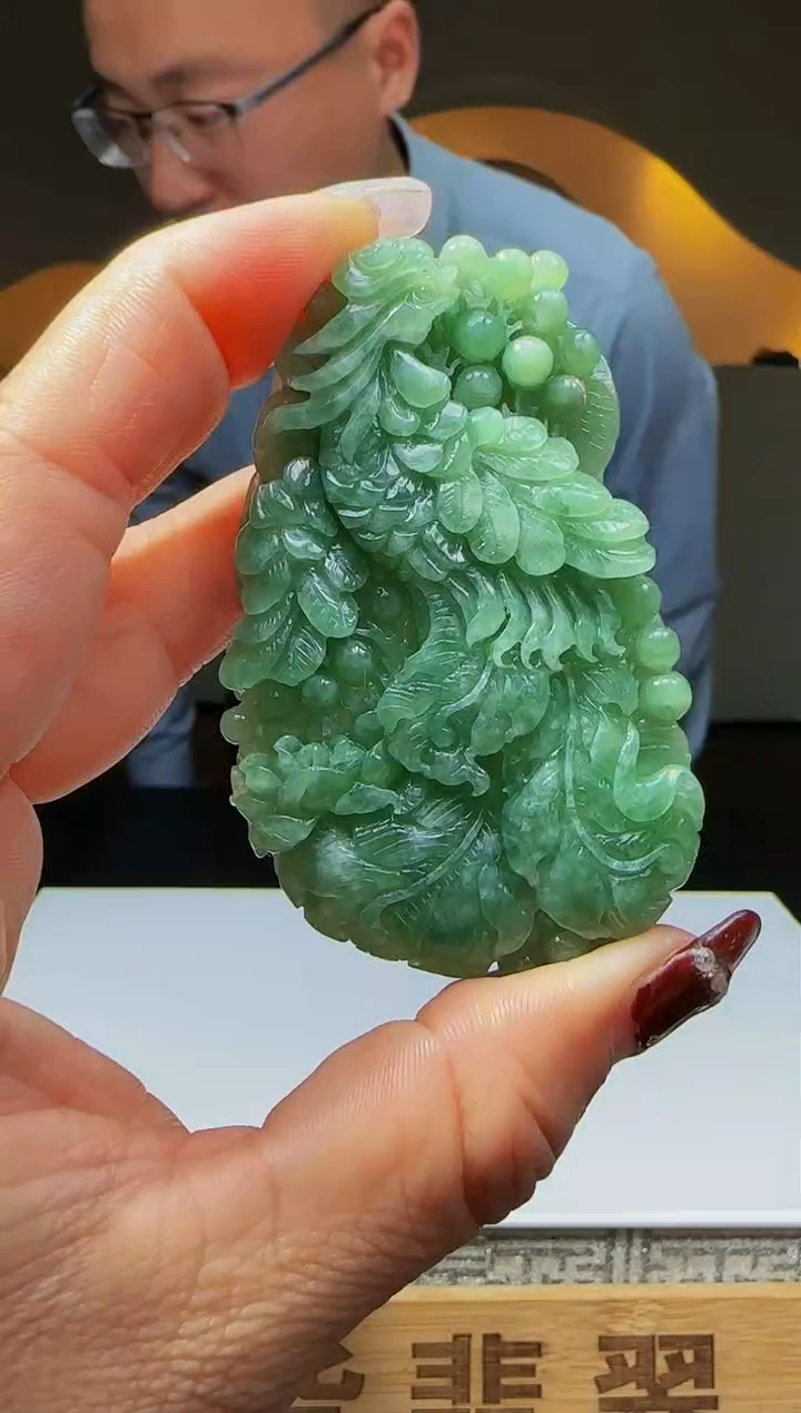 【闪购商品】定制翡翠未镶嵌Q03126翡翠毛货