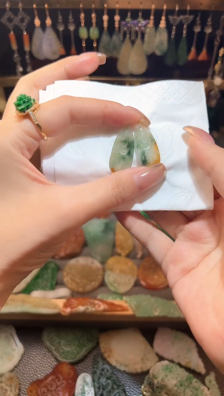 定制翡翠未镶嵌翡翠