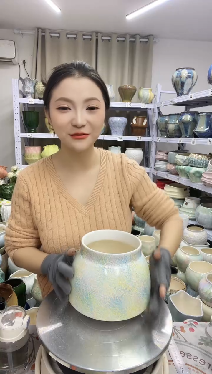 【12.1】花盆 高度：  16口径：12