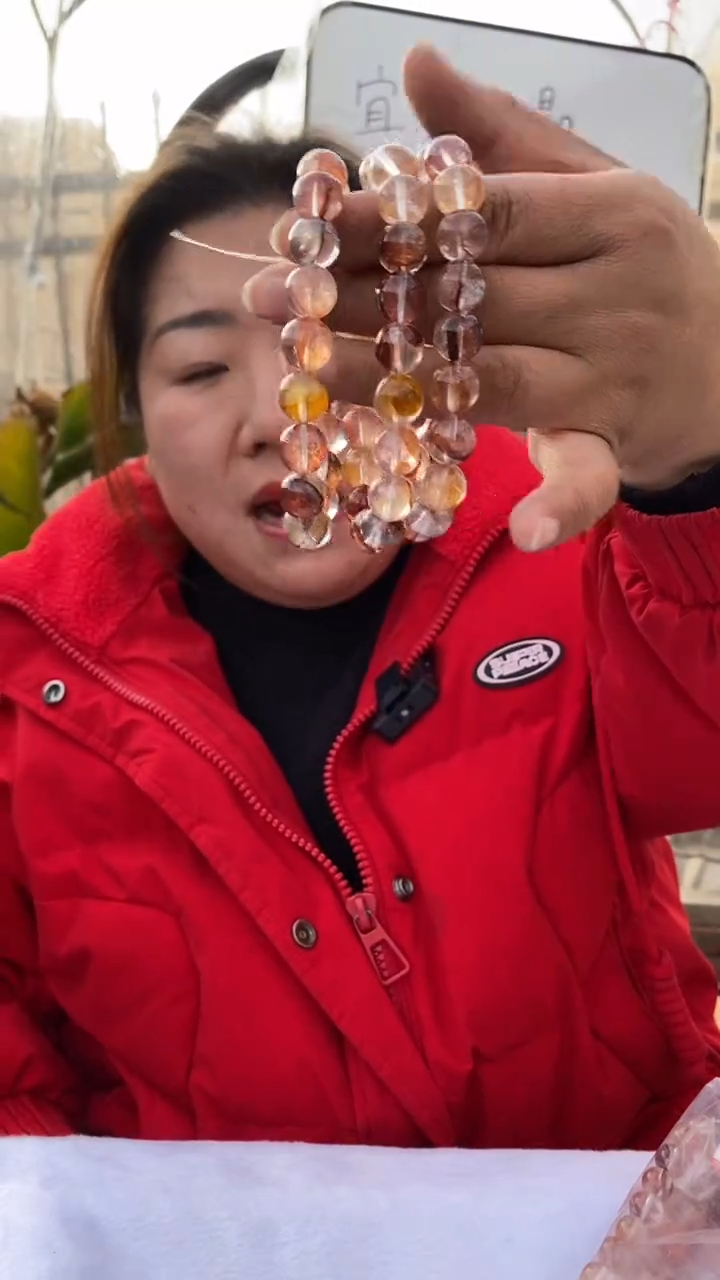 【闪购商品】水晶手串未镶嵌胶花10m串D822多样性发其一
