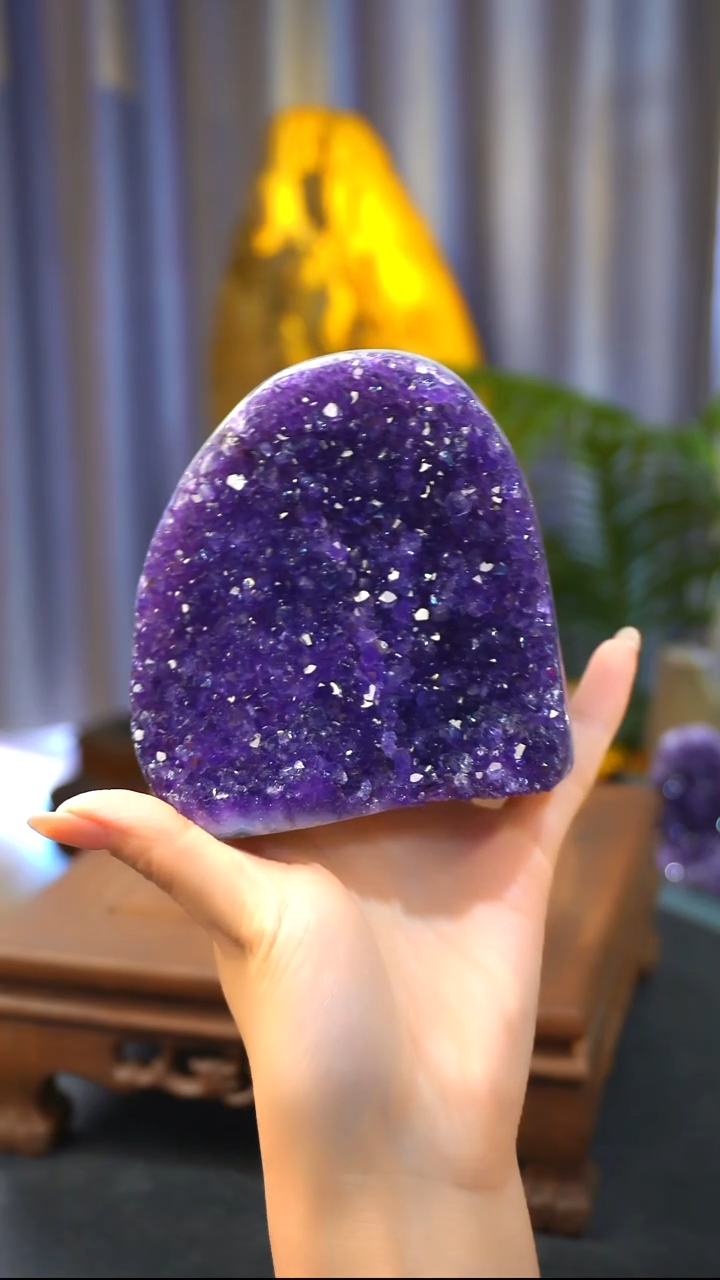 石材精品矿物晶体摆件