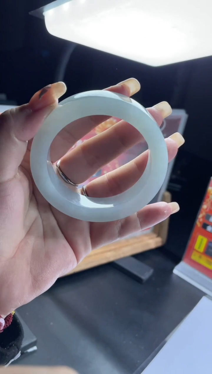 【闪购商品】定制翡翠手镯未镶嵌手镯DDQ/发一件