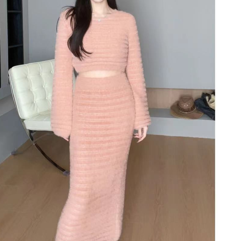 套装显瘦气质针织高腰时尚粉色开叉包臀
