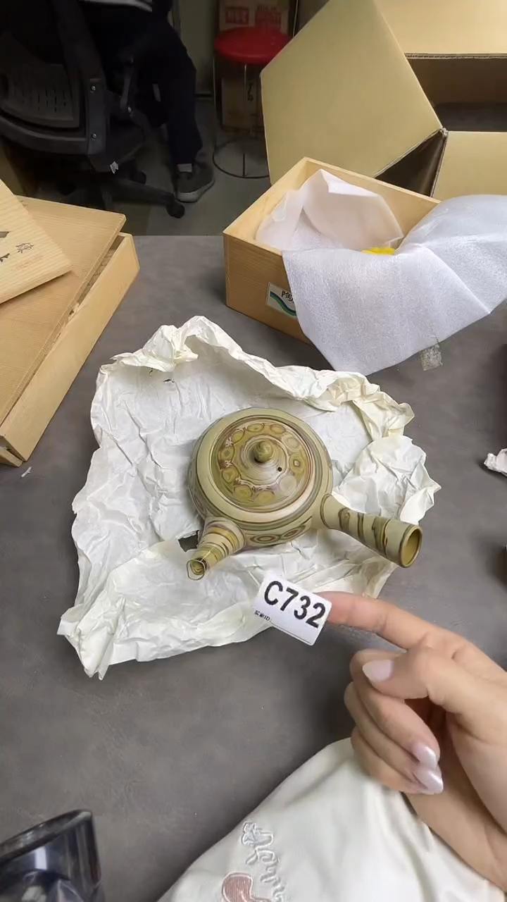 瓷片C732默认微瑕，谨慎参拍胶泥