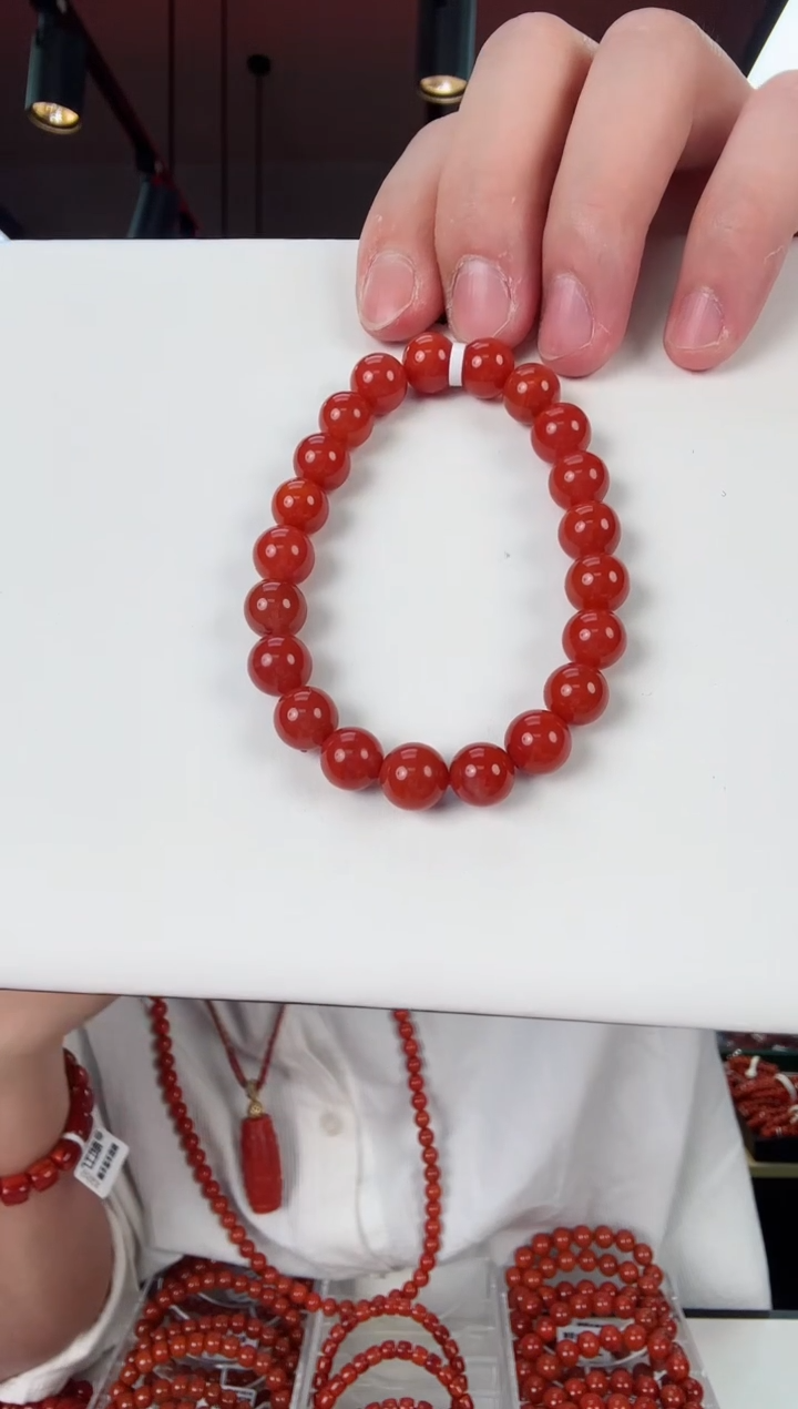 【闪购商品】南红玛瑙保山手串9+未镶嵌一个/条