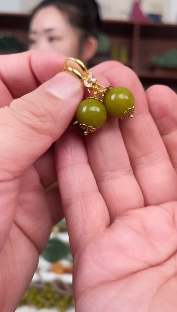 未镶嵌蛇纹石玉颈饰多样性发货拍一发一