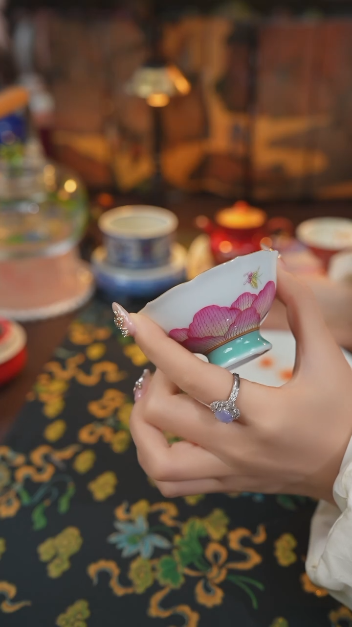 【闪购商品】景德镇倪建华老师手作手工手绘莲花高脚杯