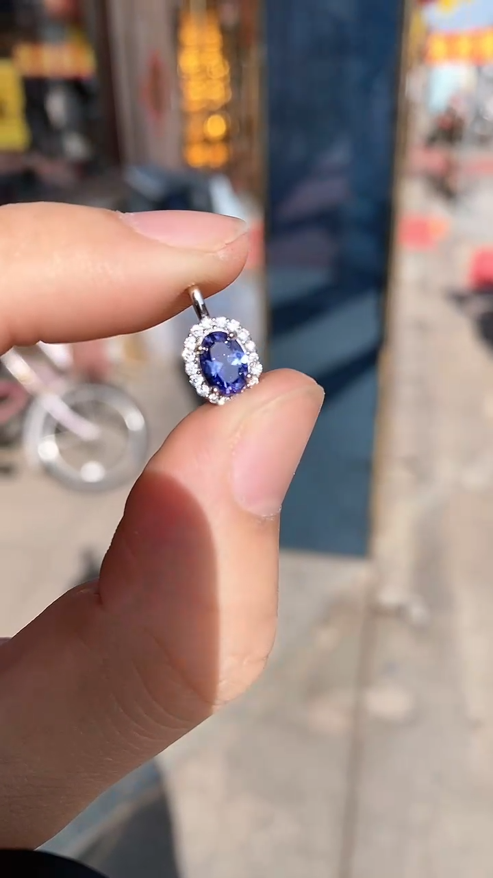 【闪购商品】坦桑石颈饰银S925镶嵌吊坠