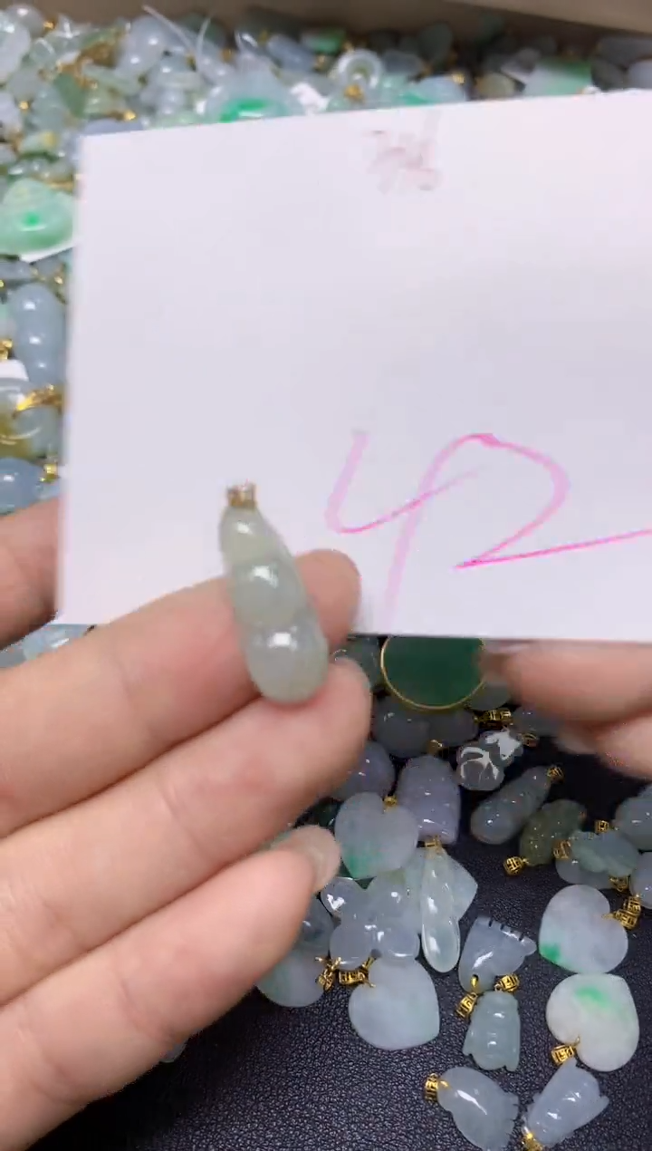 【闪购商品】翡翠挂件18K金镶嵌 天然翡翠A货