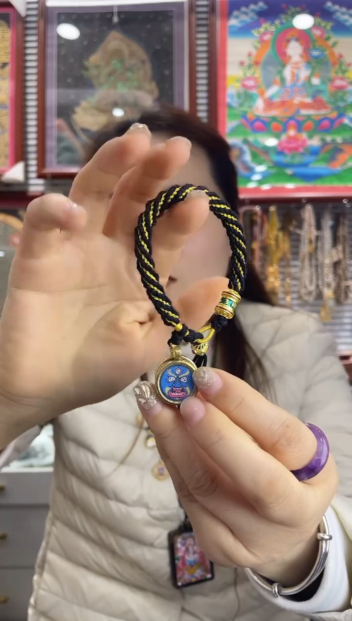 吊坠纯手绘唐卡（非质量问题不退不换）1.5黑眼睛+手绳