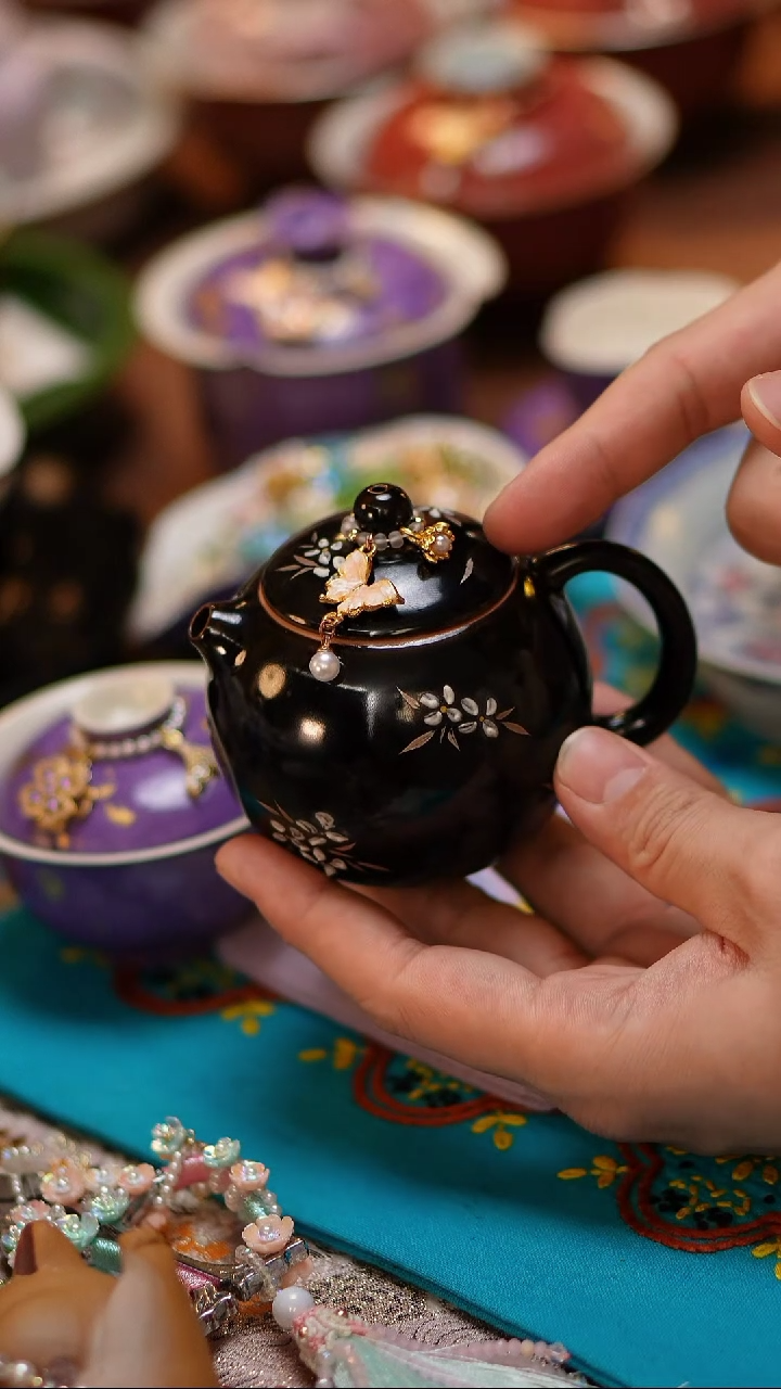 【闪购商品】酱釉小西施壶+提溜