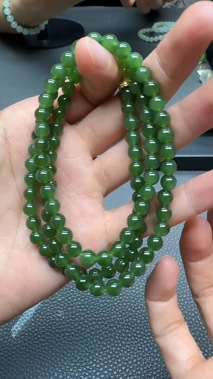 未镶嵌手链和田玉项链