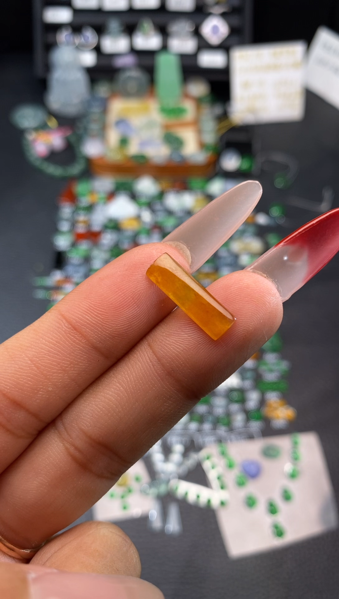 【闪购商品】翡翠挂件未镶嵌柱子