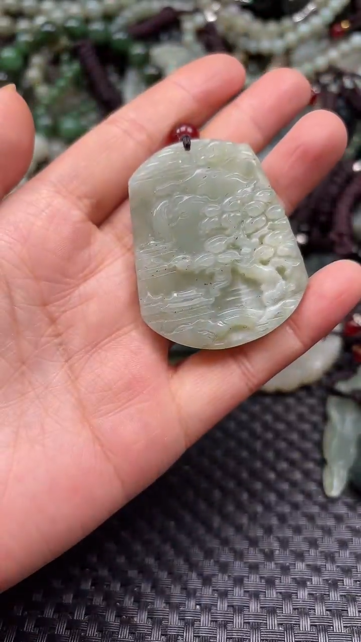 【闪购商品】和田玉颈饰未镶嵌1