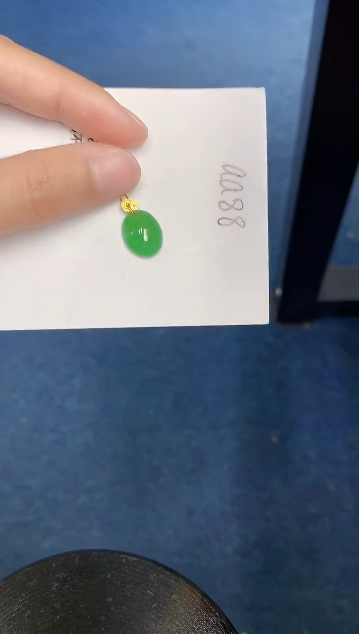 【闪购商品】翡翠颈饰18K金镶嵌000000000