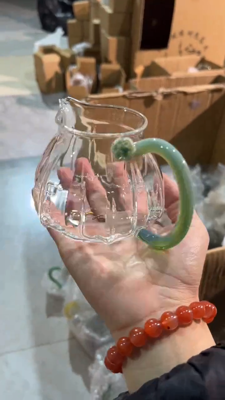 莲君公杯   绿凤玉