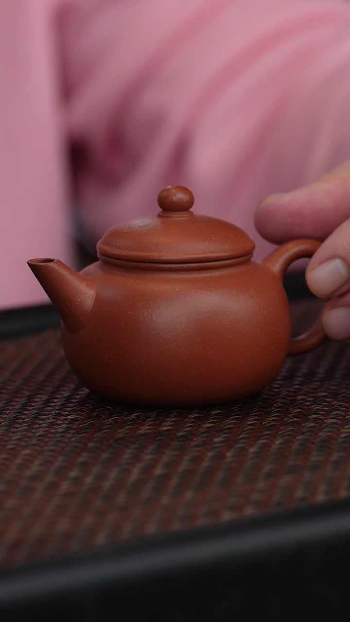 【闪购商品】紫砂原矿半手红降坡100cc左右匏尊水平