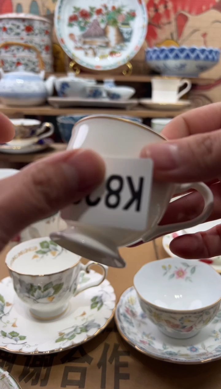 瓷片世****市瓷片------K829