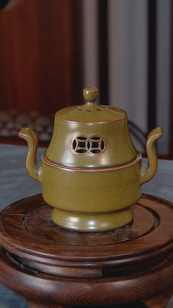 【闪购商品】其他 景韵堂仿清官窑制茶叶末釉香炉蟹甲青