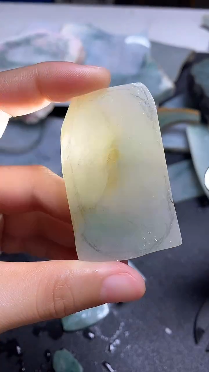 【闪购商品】翡翠颈饰未镶嵌料子