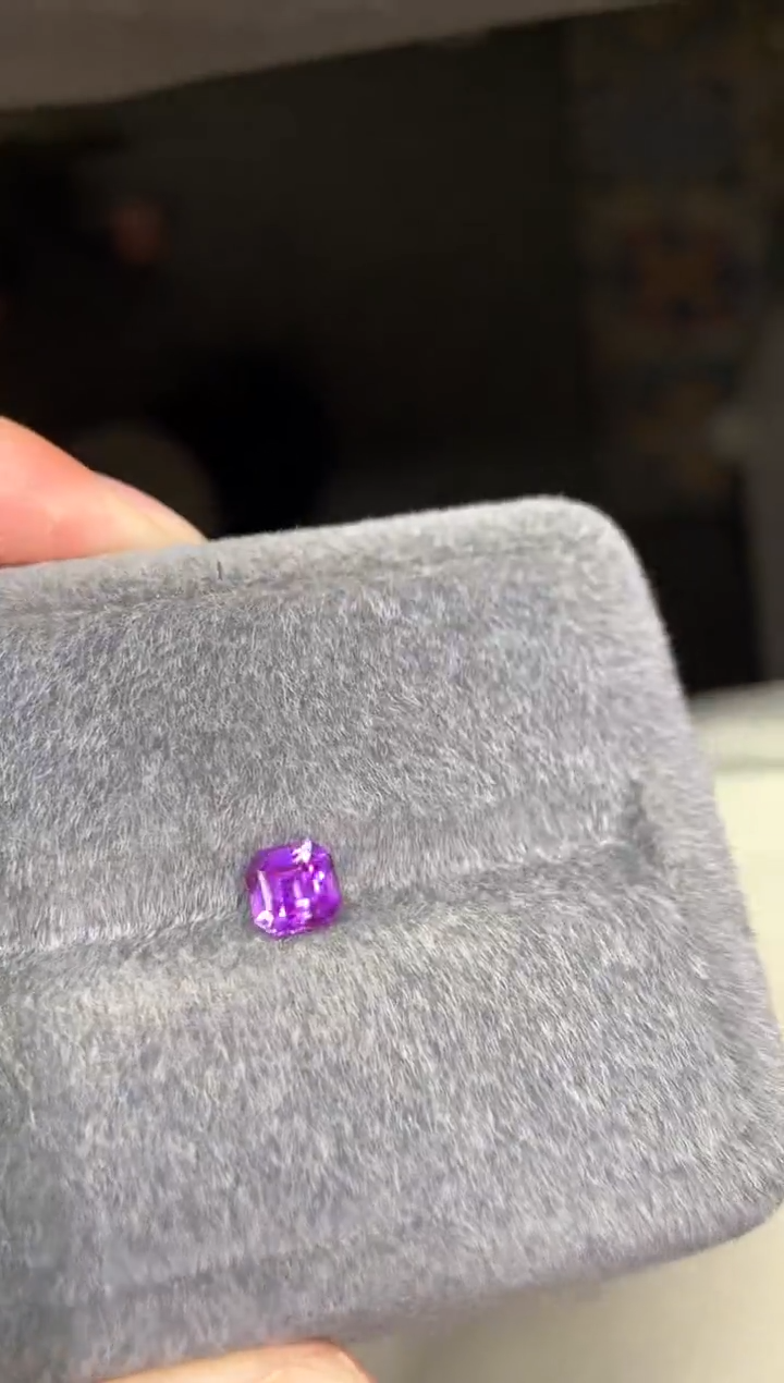 【闪购商品】彩色蓝宝石裸石未镶嵌zm-94 1.59ct