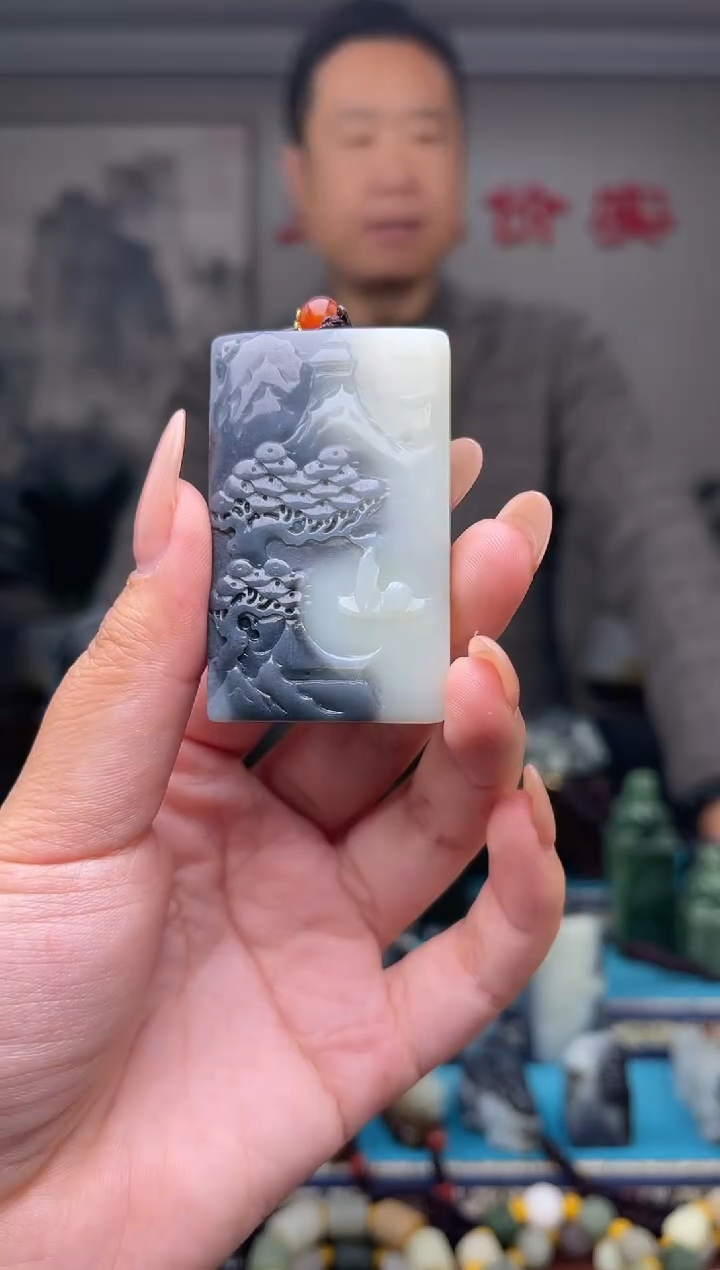 未镶嵌和田玉挂件1