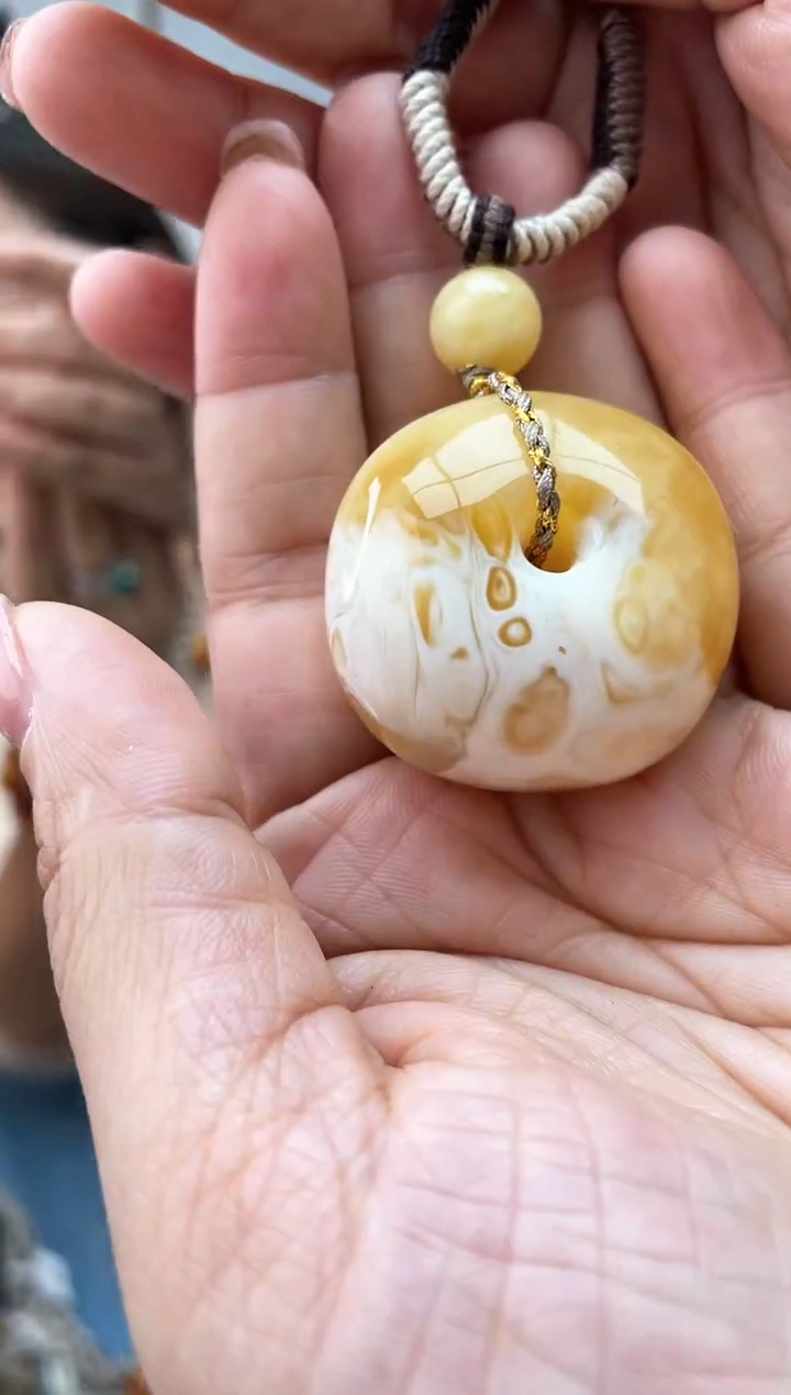 【闪购商品】琥珀珠宝奇石未镶嵌018